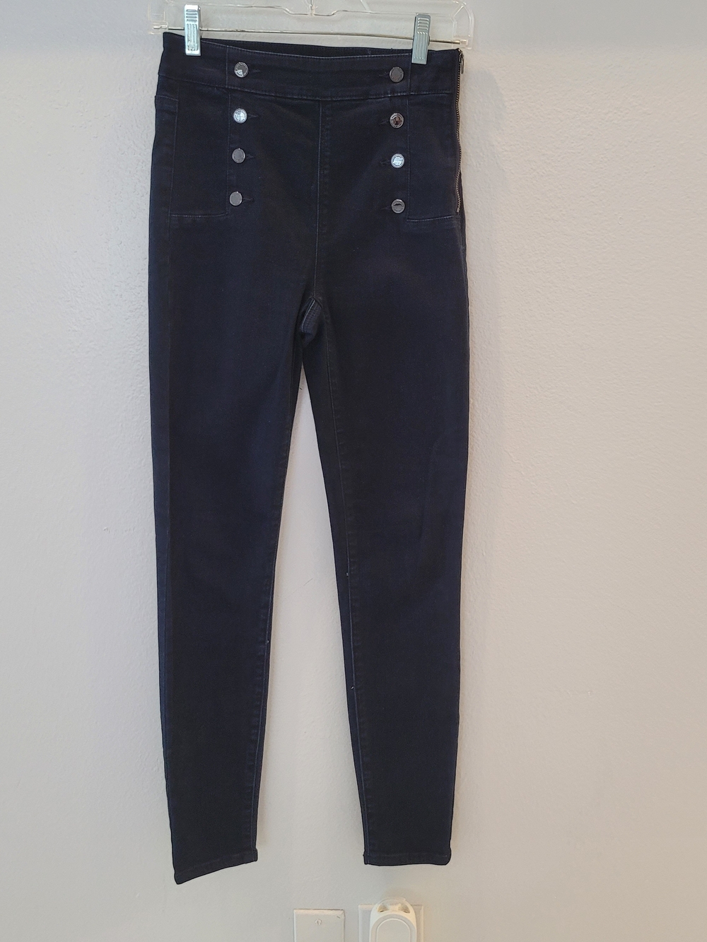 White House Black Market Black High-Rise Skinny Jeans Size 00
